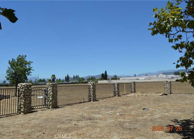 Property at 2401 N TOWNE Ave, Pomona, CA 91737