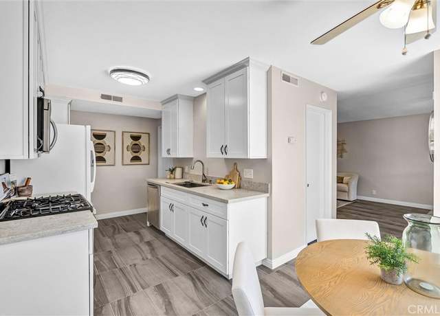 Property at 22963 Via Cereza Unit 3A, Mission Viejo, CA 92691, 2 beds, 1.5 baths