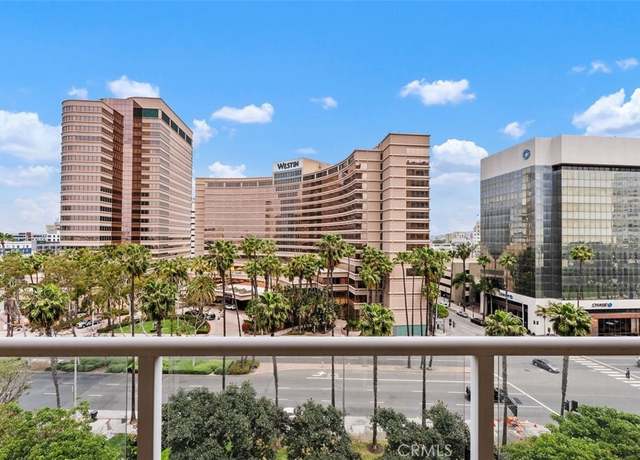 Property at 388 E Ocean #811, Long Beach, CA 90802, 1 bed, 1 bath