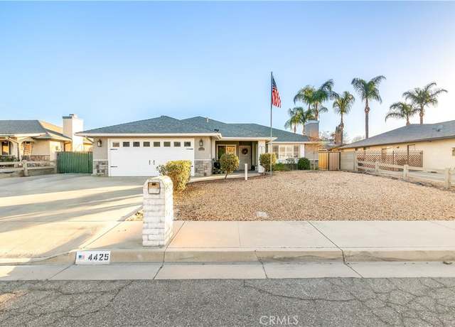 Property at 4425 Washington Ave, Hemet, CA 92544, 3 beds, 2 baths