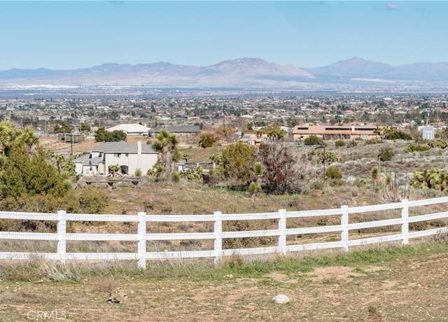Property at 3 Cygnet Rd, Phelan, CA 92371