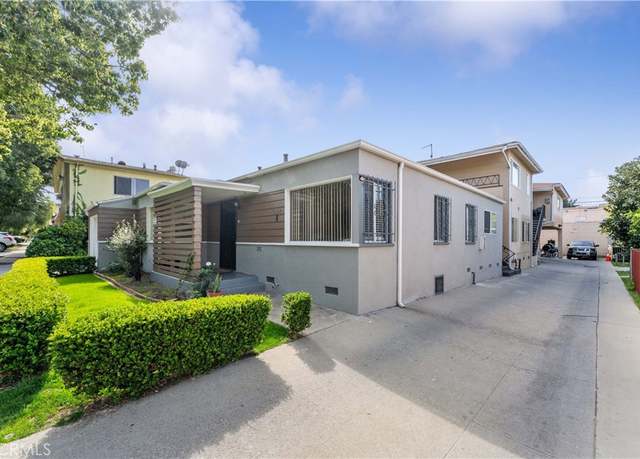 Property at 5142 W 20th St, Los Angeles, CA 90016, 12 beds, 9 baths