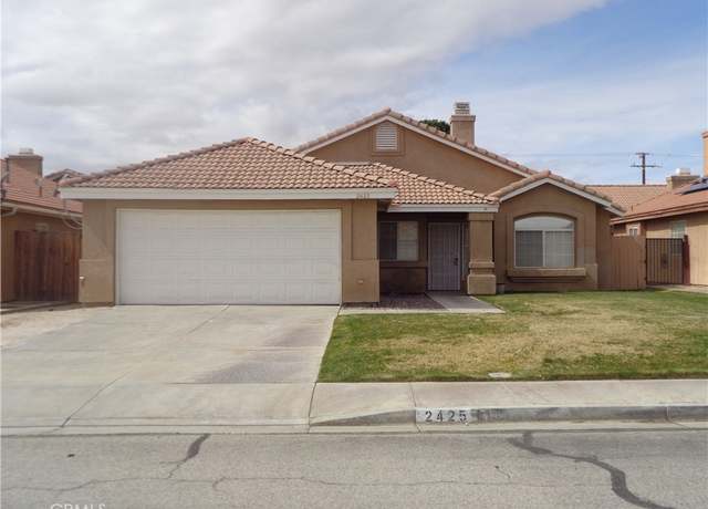 Property at 2425 Dixie St, Rosamond, CA 93560, 3 beds, 2 baths