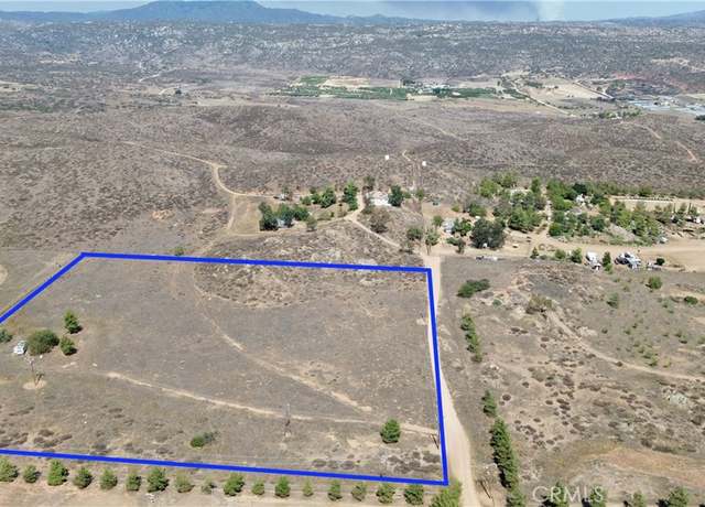 Property at 39660 San Ignacio Rd, Hemet, CA 92544