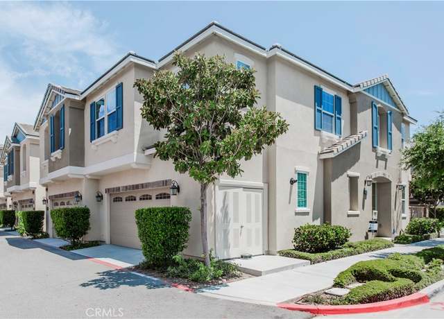 Property at 22059 Barrington Way, Saugus, CA 91350, 3 beds, 2.5 baths