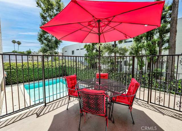 Property at 11100 Acama St #16, Studio City, CA 91602, 2 beds, 2.5 baths