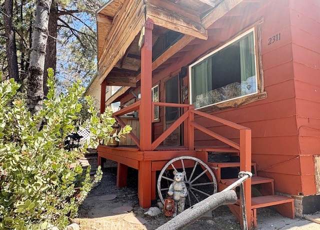 Property at 2311 Blue Jay Ln, Arrowbear, CA 92308, 2 beds, 1 bath