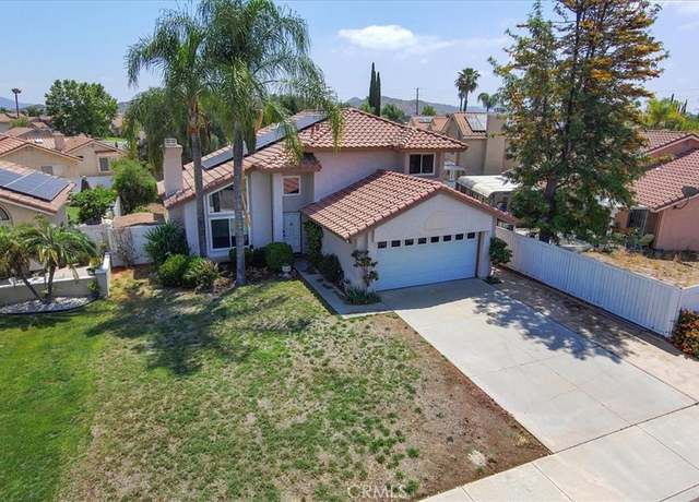 Property at 29870 Corte Cruzada, Menifee, CA 92584, 4 beds, 3 baths
