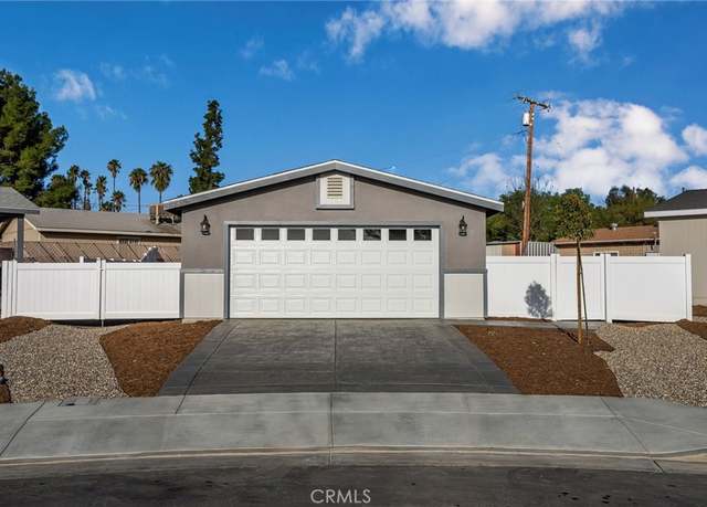 Property at 738 Larissa Ct, Perris, CA 92570, 3 beds, 2 baths