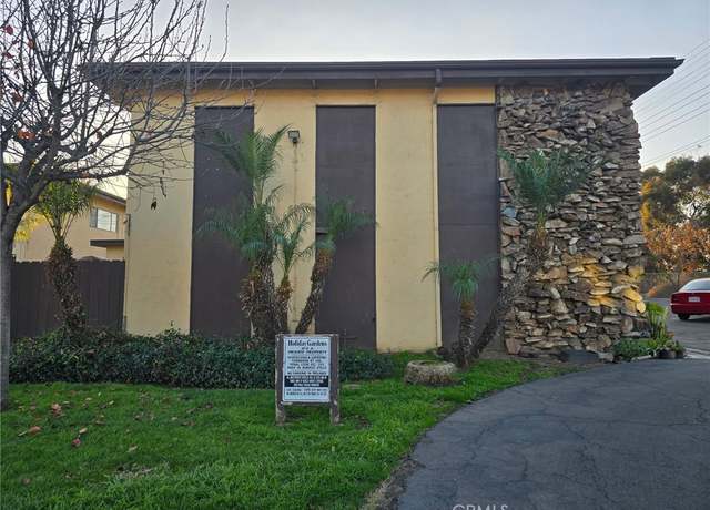Property at 736 G St Unit A, Chula Vista, CA 91910, 2 beds, 1.5 baths