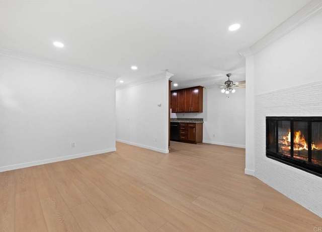 Property at 855 E Lexington Ave #4, El Cajon, CA 92020, 2 beds, 2 baths