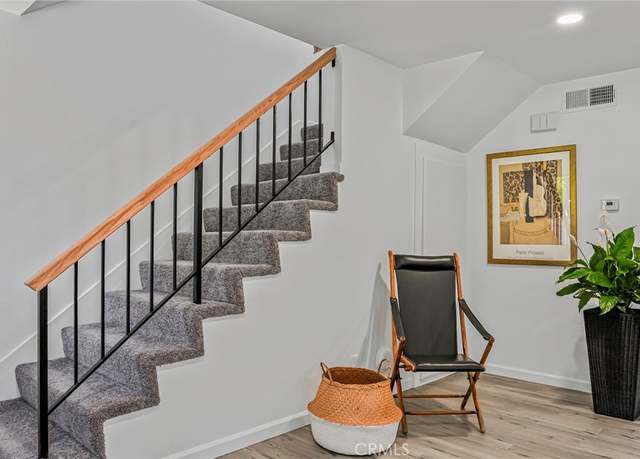 Property at 2205 Stonewood Ct N, San Pedro, CA 90732, 3 beds, 3 baths