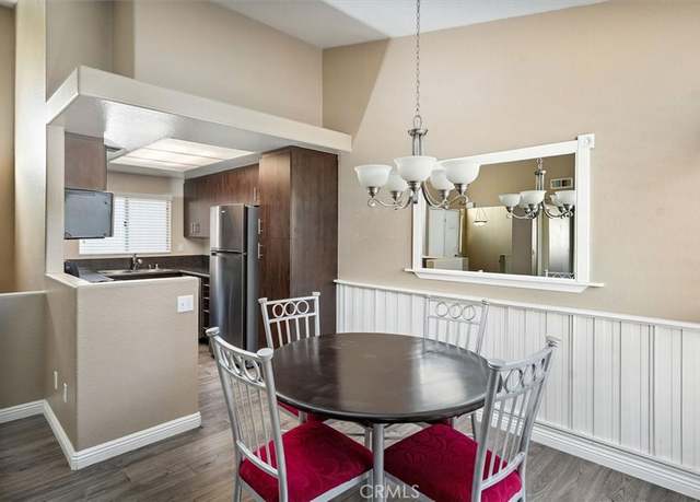 Property at 18818 Vista Del Canon Unit G, Newhall, CA 91321, 2 beds, 2 baths