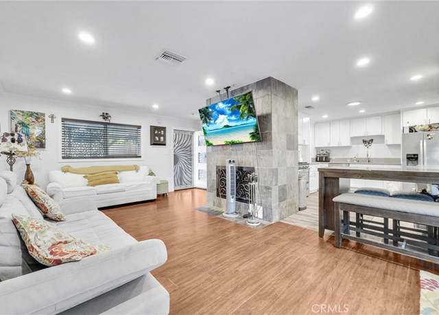 Property at 24 S La Salle St, Redlands, CA 92374, 4 beds, 2 baths