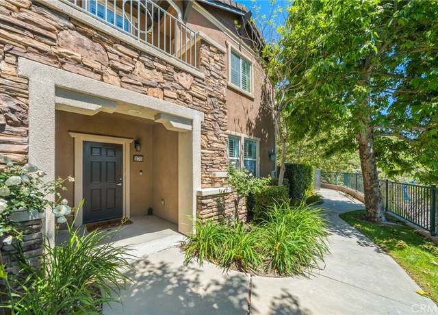 Property at 13830 Balboa Blvd #170, Sylmar, CA 91342, 4 beds, 2.5 baths