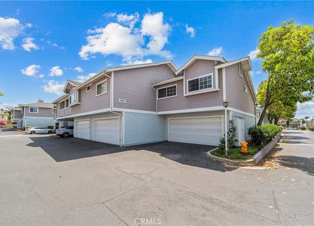 Property at 18051 Wakefield Ln #106, Huntington Beach, CA 92648, 2 beds, 2 baths