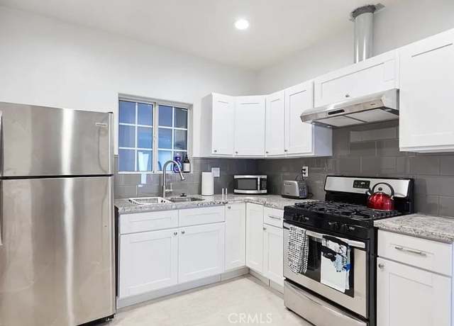 Property at 1731 West Blvd, Los Angeles, CA 90019, 6 beds, 2.5 baths