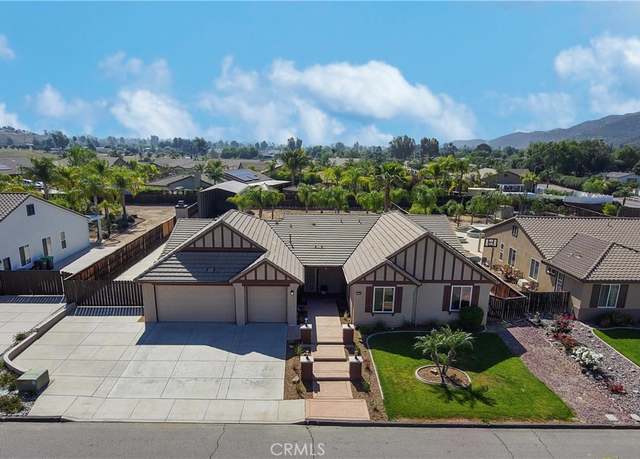 Property at 32706 Blue Mist Way, Wildomar, CA 92595, 4 beds, 3 baths