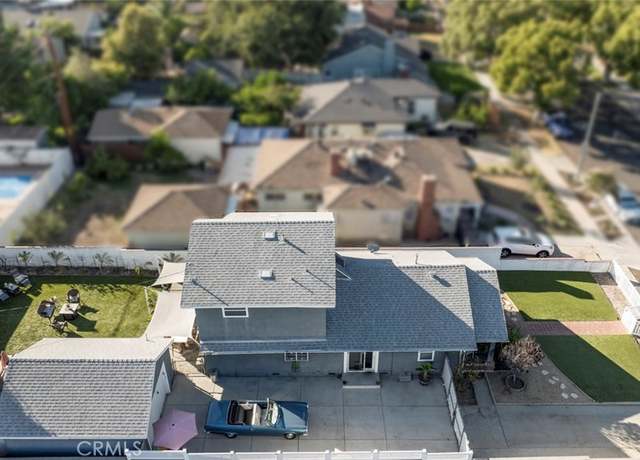 Property at 417 N Lamer St, Burbank, CA 91506, 5 beds, 2 baths