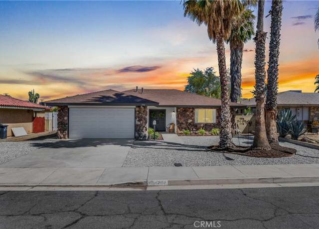 Property at 594 Montebello Pl, Hemet, CA 92543, 2 beds, 2 baths