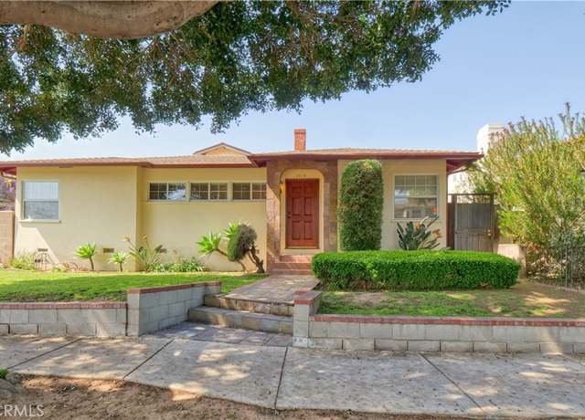 Property at 1715 Oak St, Santa Monica, CA 90405, 6 beds, 3.5 baths