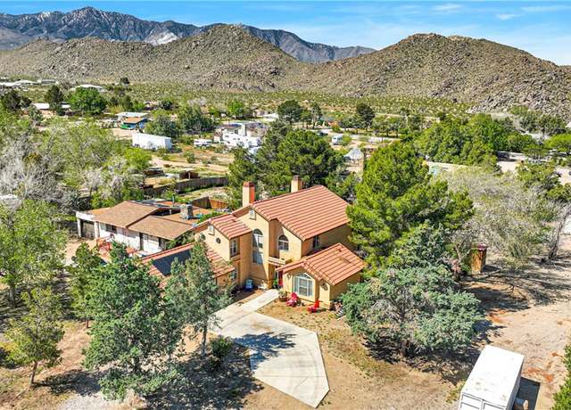 Property at 9210 Mesa Rd, Lucerne Valley, CA 92356, 4 beds, 3 baths