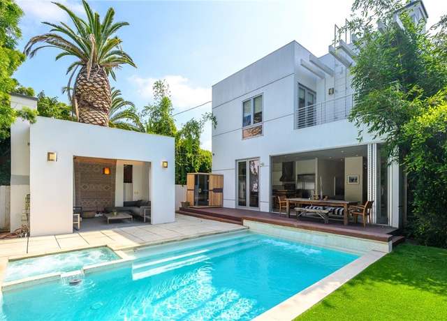 Property at 520 N Curson Ave, Los Angeles, CA 90036, 4 beds, 4 baths