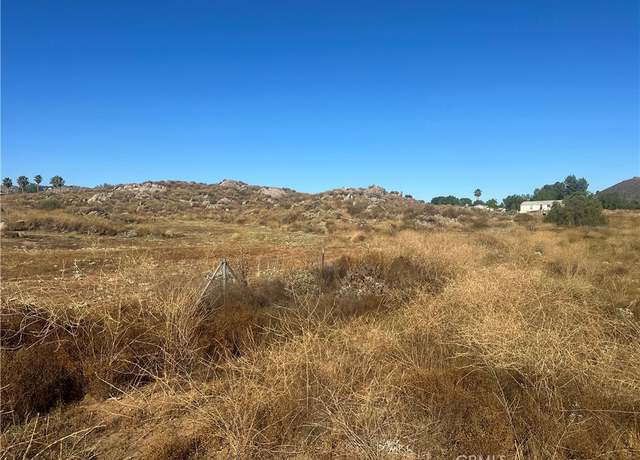 Property at 30908 Western View Dr, Homeland, CA 92548