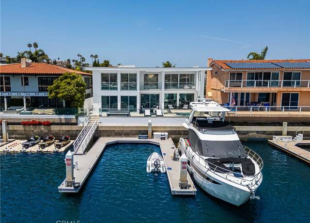 Property at 323 Morning Star Ln, Newport Beach, CA 92660, 5 beds, 5.5 baths