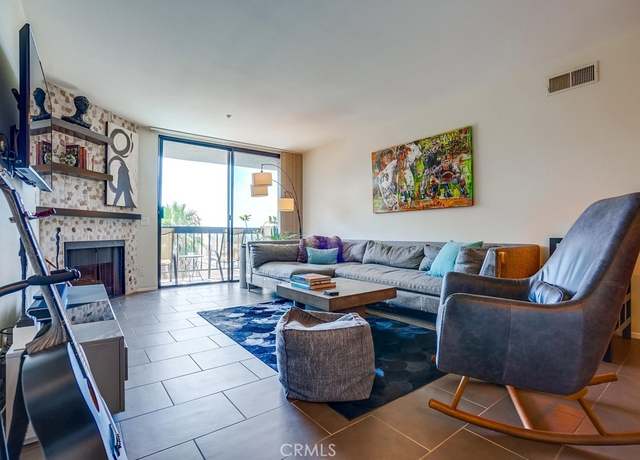 Property at 7320 Hawthorn Ave #409, Los Angeles, CA 90046, 2 beds, 2 baths