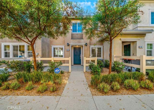 Property at 28393 Oriole Way #805, Murrieta, CA 92563, 2 beds, 2.5 baths