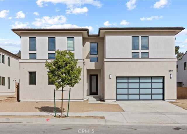 Property at 20577 Edgewood Ct, Chatsworth, CA 91311, 5 beds, 4.5 baths