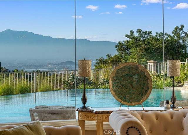 Property at 423 Cleveland Way, Corona, CA 92881, 5 beds, 6.5 baths