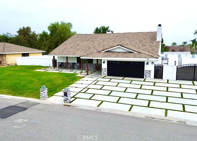 Property at 2416 Hialeah Cir, Norco, CA 92860, 5 beds, 3 baths