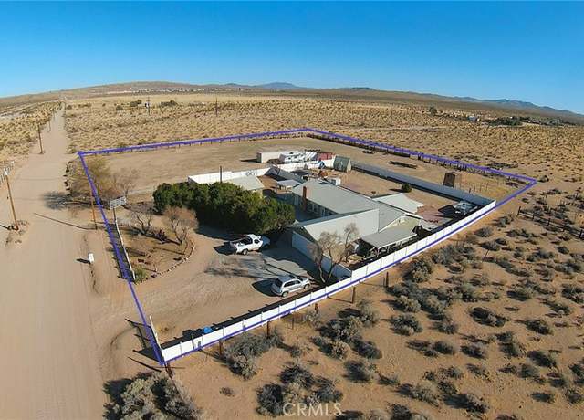 Property at 3720 Sweeten Ln, Barstow, CA 92311, 3 beds, 3 baths