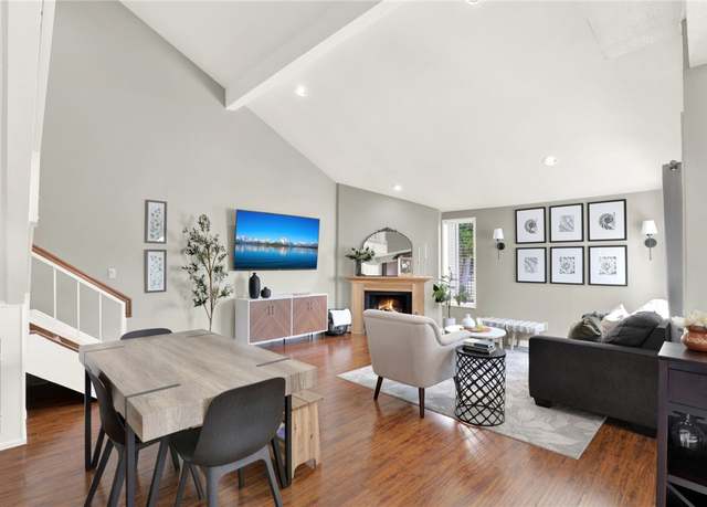 Property at 2501 W Sunflower Ave Unit A5, Santa Ana, CA 92704, 3 beds, 2 baths