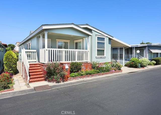 Property at 33 Estrella, Tustin, CA 92780, 2 beds, 2 baths