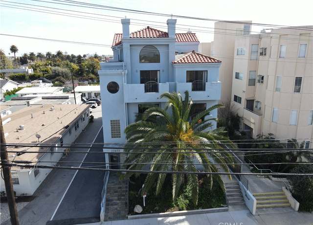 Property at 11852 Washington Pl #6, Los Angeles, CA 90066, 2 beds, 3 baths