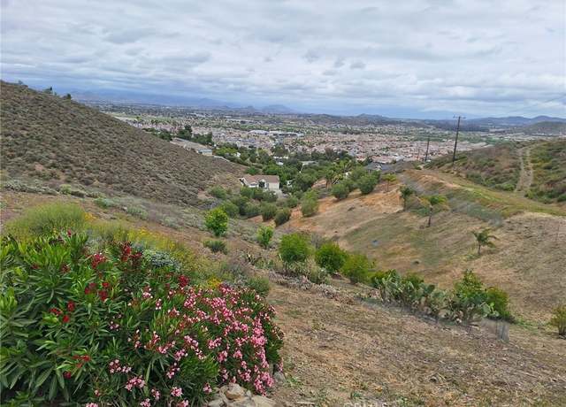 Property at 24299 Las Flores, Menifee, CA 92587