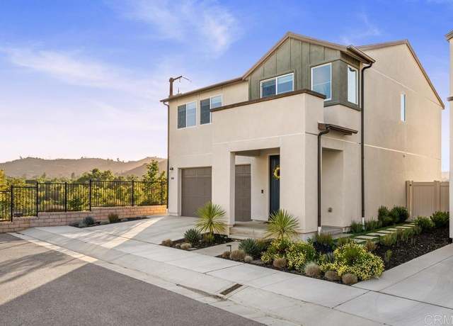 Property at 204 Hass Ln, Fallbrook, CA 92028, 3 beds, 2.5 baths