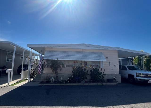 Property at 20701 Beach Blvd #128, Huntington Beach, CA 92648, 3 beds, 2 baths