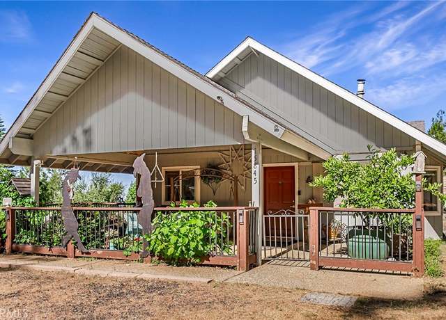 Property at 15845 Gauthier Ln, Magalia, CA 95954, 2 beds, 3 baths