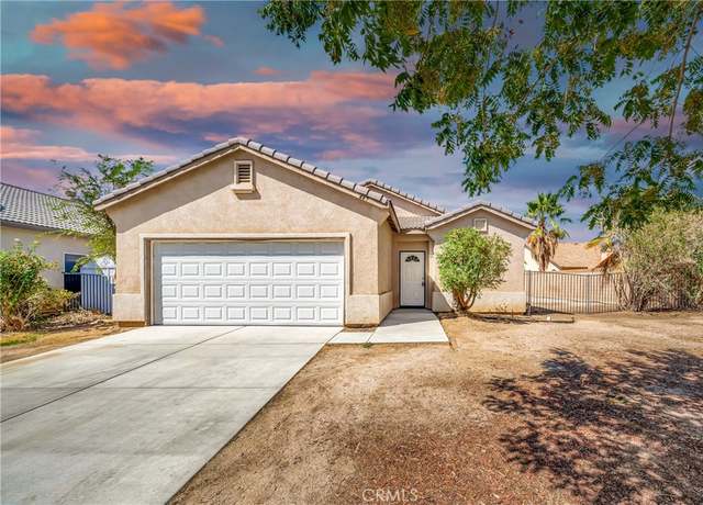Property at 447 Corona Ct, Lancaster, CA 93535, 3 beds, 2 baths