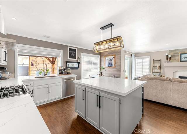 Property at 34984 Hollyoak Way, Yucaipa, CA 92399, 4 beds, 3 baths