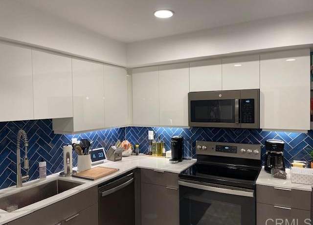 Property at 3676 Bancroft St #2, North Park (san Diego), CA 92104, 3 beds, 2.5 baths