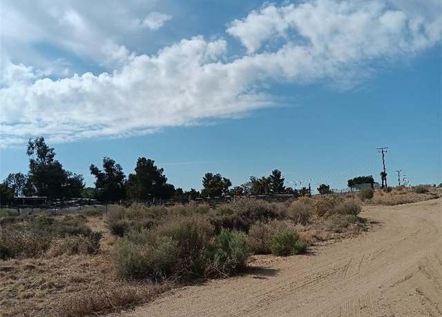 Property at 6727 Coyote Rd, Phelan, CA 92371