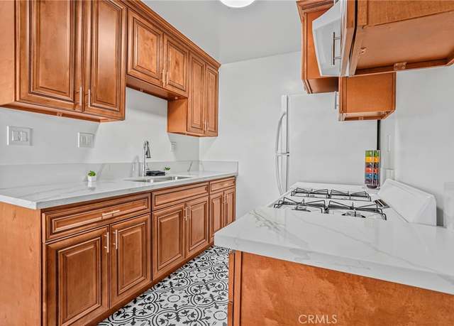 Property at 1101 E Ocean Blvd #14, Long Beach, CA 90802, 1 bed, 1 bath