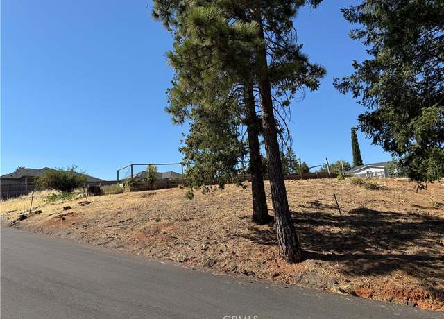 Property at 1933 Hillpark Ln, Paradise, CA 95969
