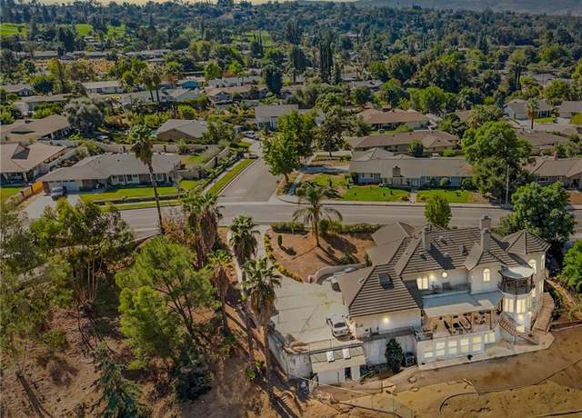 Property at 613 E Sunset Dr N, Redlands, CA 92373, 6 beds, 6 baths