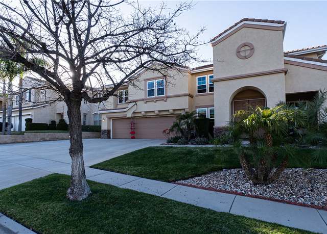 Property at 3038 Pinehurst Dr, Corona, CA 92881, 5 beds, 4 baths